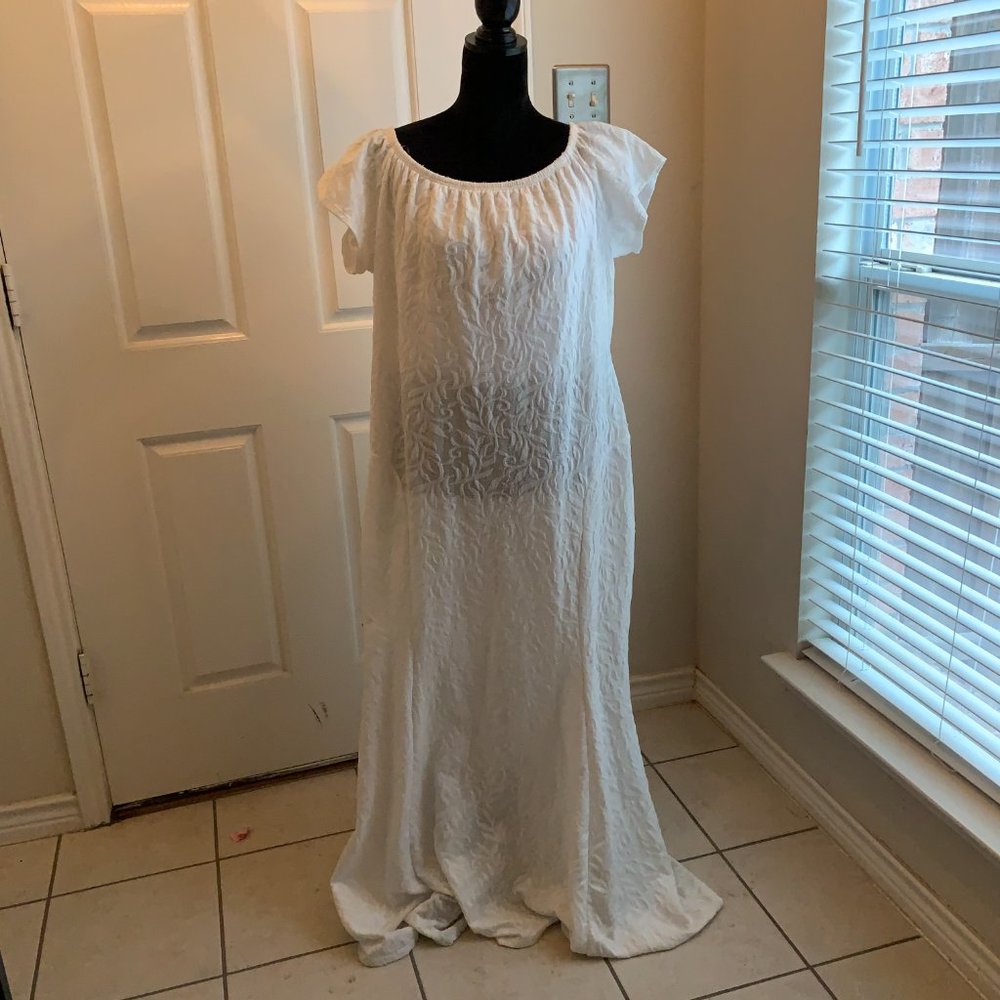 Ashley Stewart White Wedding Dress - Picture 9 of 10